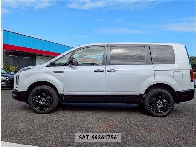 Mitsubishi DELICA 2025-09 6904266-8