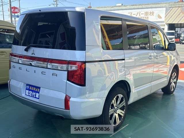 Mitsubishi DELICA 2024-12 6904285-11
