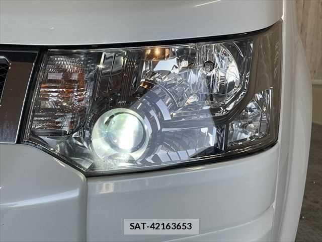 Mitsubishi DELICA 2018-06 6904329-13