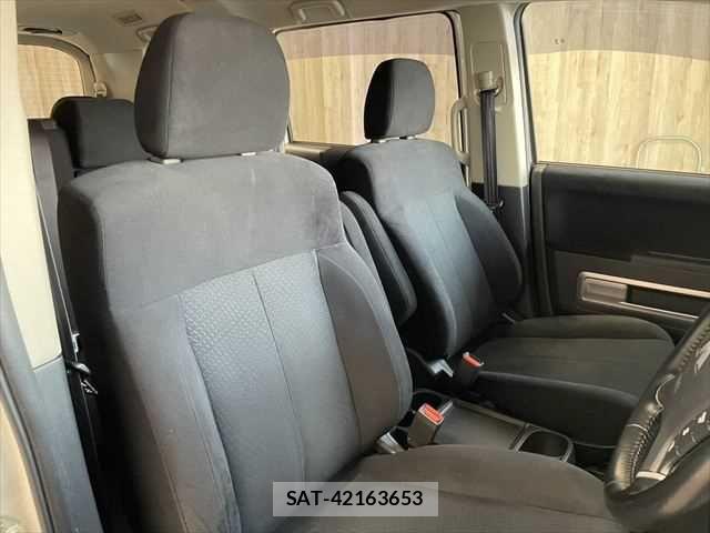 Mitsubishi DELICA 2018-06 6904329-8
