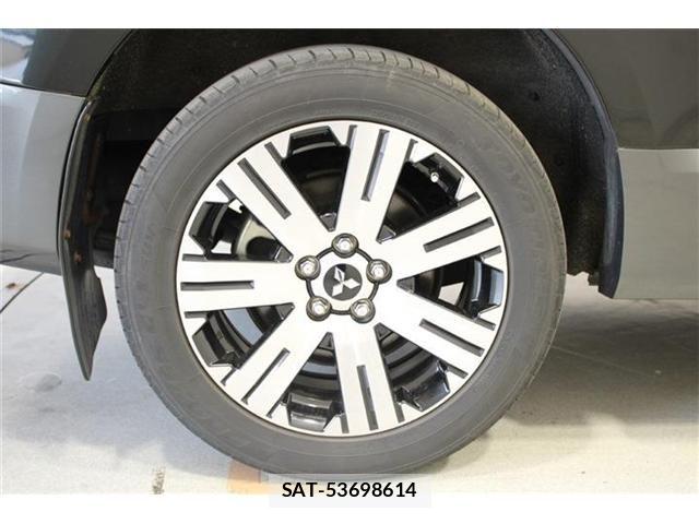Mitsubishi DELICA 2019-04 6904322-23