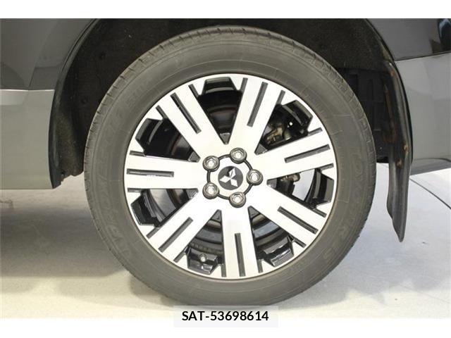 Mitsubishi DELICA 2019-04 6904322-24