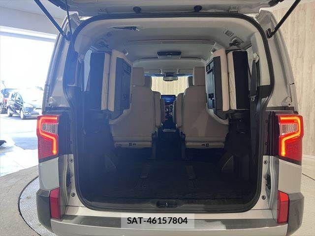 Mitsubishi DELICA 2019-09 6904318-10