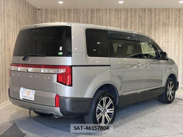 Mitsubishi DELICA 2019-09 6904318-18
