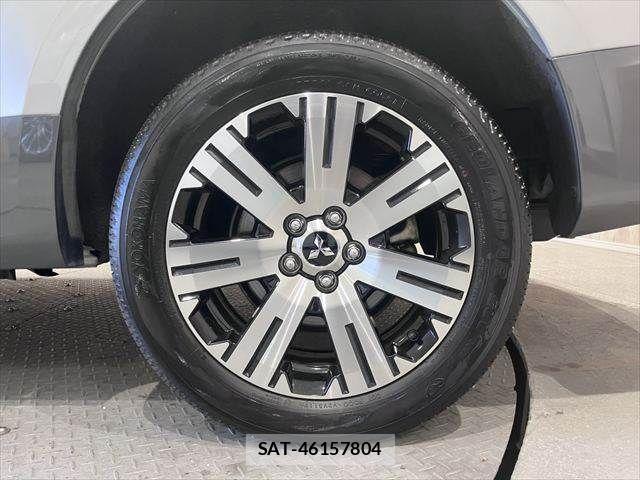 Mitsubishi DELICA 2019-09 6904318-29