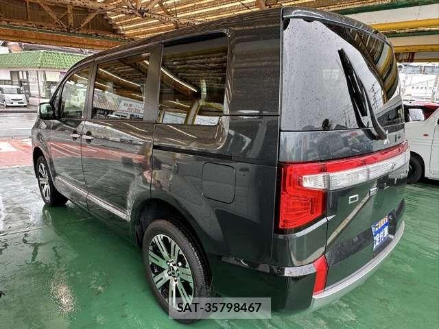 Mitsubishi DELICA 2025-03 6904280-1