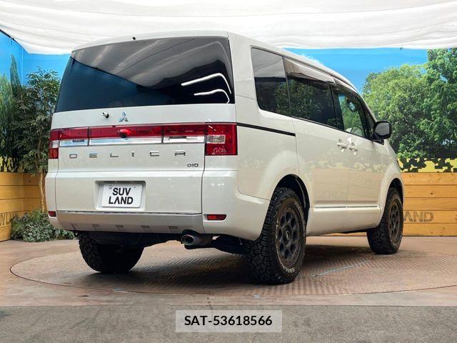 Mitsubishi DELICA 2019-02 6904315-16