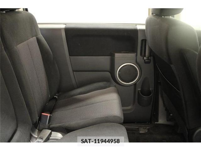 Mitsubishi DELICA 2018-02 6904327-29