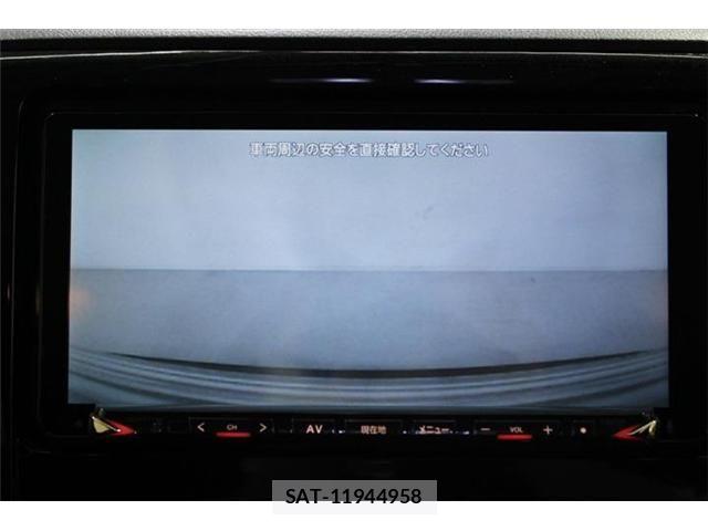 Mitsubishi DELICA 2018-02 6904327-3