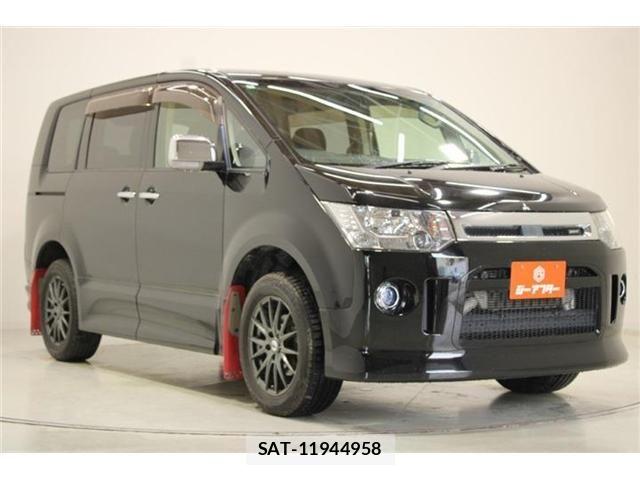 Mitsubishi DELICA 2018-02 6904327-5