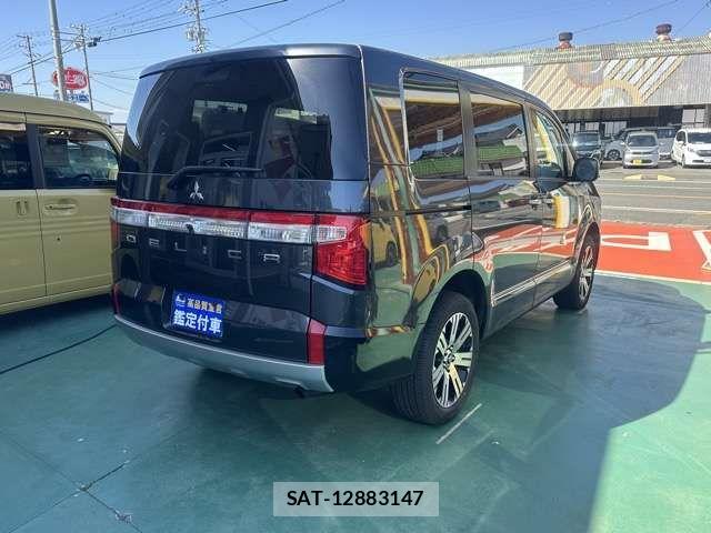 Mitsubishi DELICA 2024-08 6904286-10