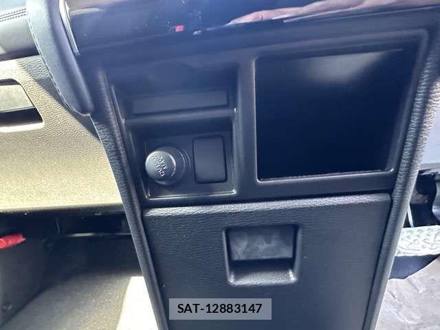 Mitsubishi DELICA 2024-08 6904286-15