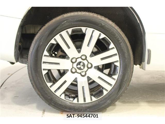 Mitsubishi DELICA 2019-11 6904321-22
