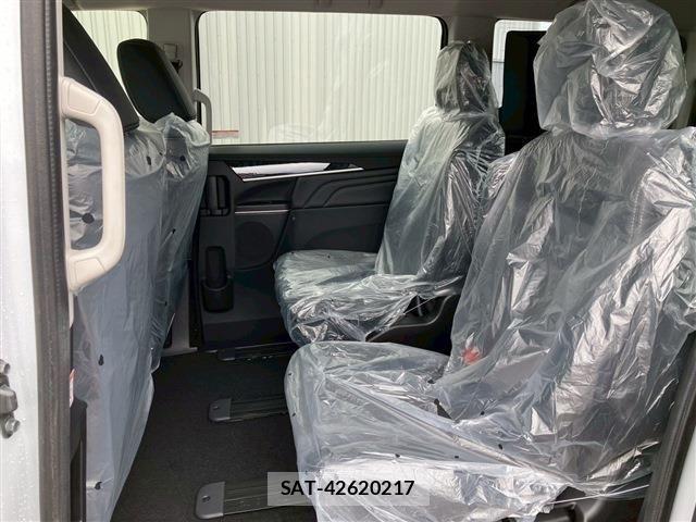 Mitsubishi DELICA 2025-11 6904257-12