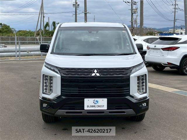 Mitsubishi DELICA 2025-11 6904257-2