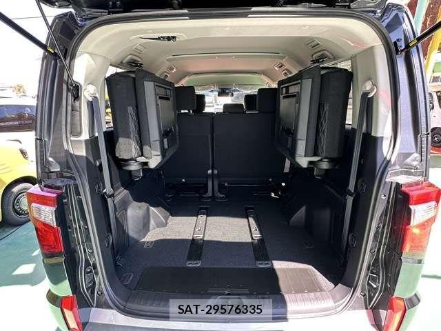Mitsubishi DELICA 2025-03 6904281-12