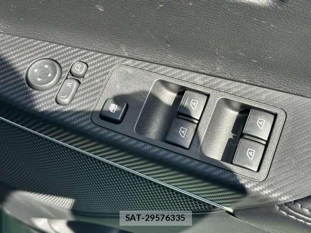 Mitsubishi DELICA 2025-03 6904281-17
