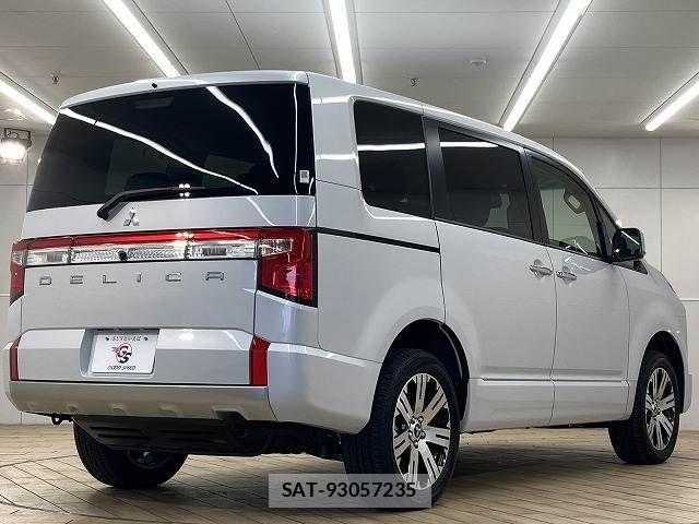 Mitsubishi DELICA 2025-08 6993152-16