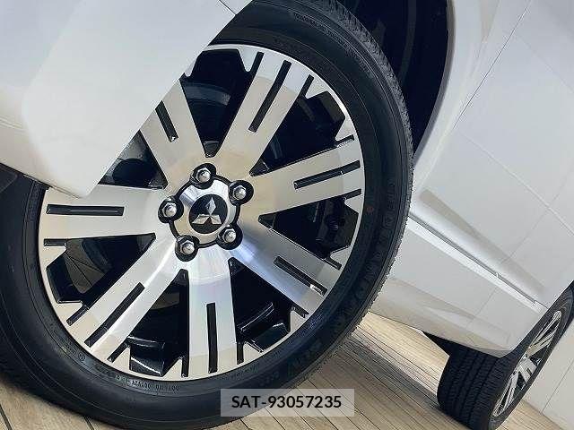 Mitsubishi DELICA 2025-08 6993152-18