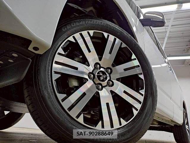 Mitsubishi DELICA 2025-08 6993132-12