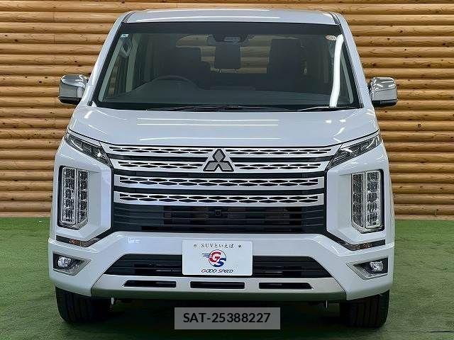 Mitsubishi DELICA 2025-08 6993142-16