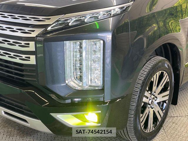 Mitsubishi DELICA 2022-12 7020355-12