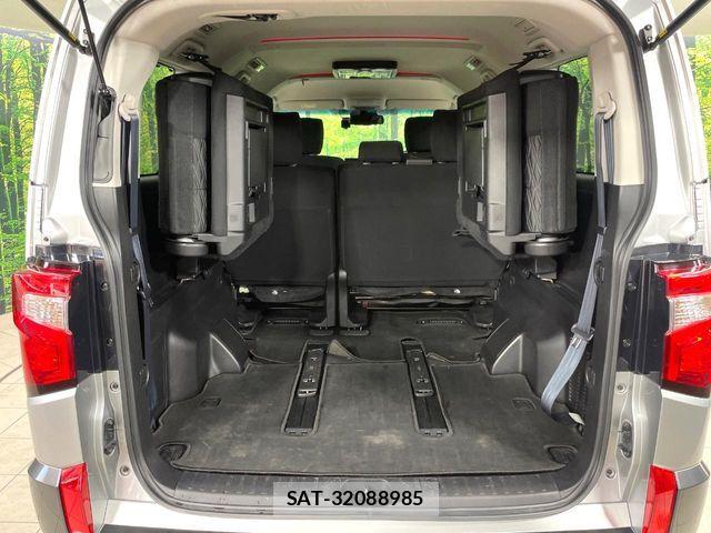 Mitsubishi DELICA 2021-03 7020356-10