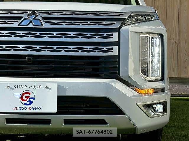 Mitsubishi DELICA 2025-08 7020352-18