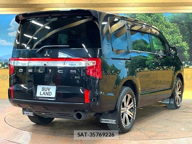 Mitsubishi DELICA 2023-03 7020351-17