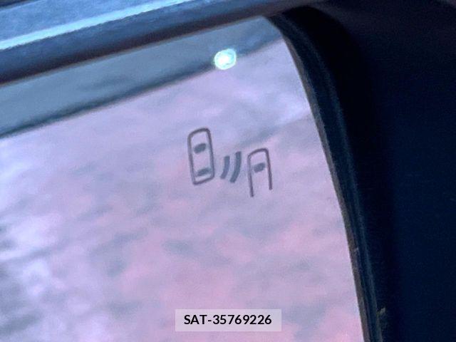 Mitsubishi DELICA 2023-03 7020351-7