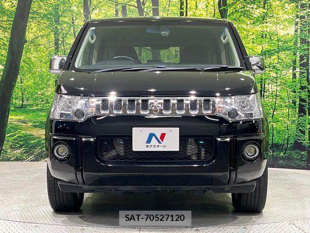 Mitsubishi DELICA 2017-06 7020360-14