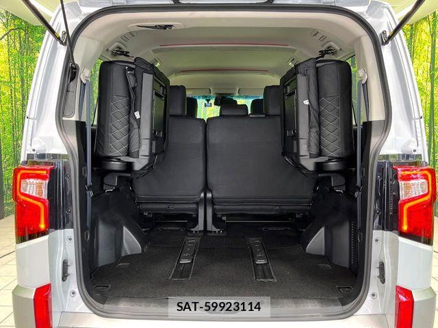 Mitsubishi DELICA 2024-08 7058282-10