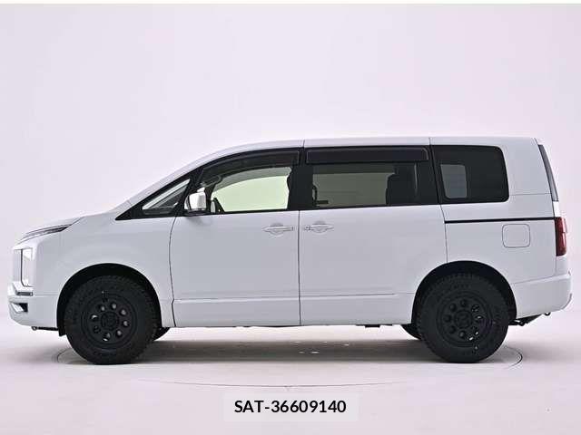 Mitsubishi DELICA 2024-09 7058277-2