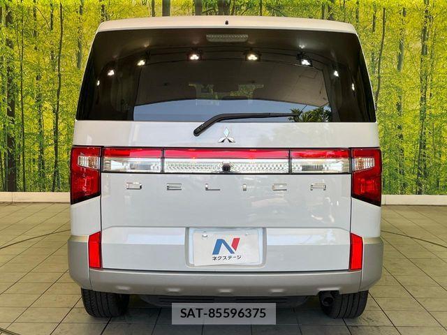 Mitsubishi DELICA 2024-09 7058285-15
