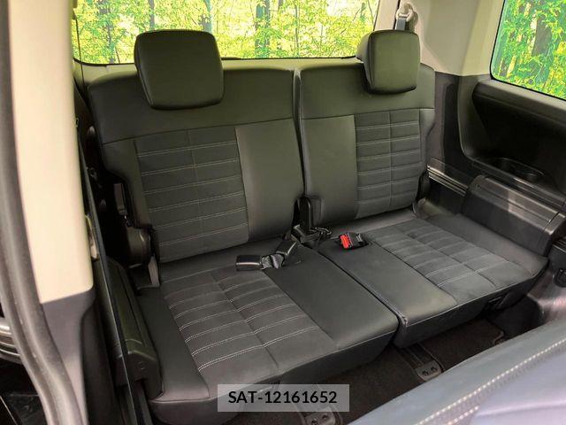 Mitsubishi DELICA 2025-07 7058283-9
