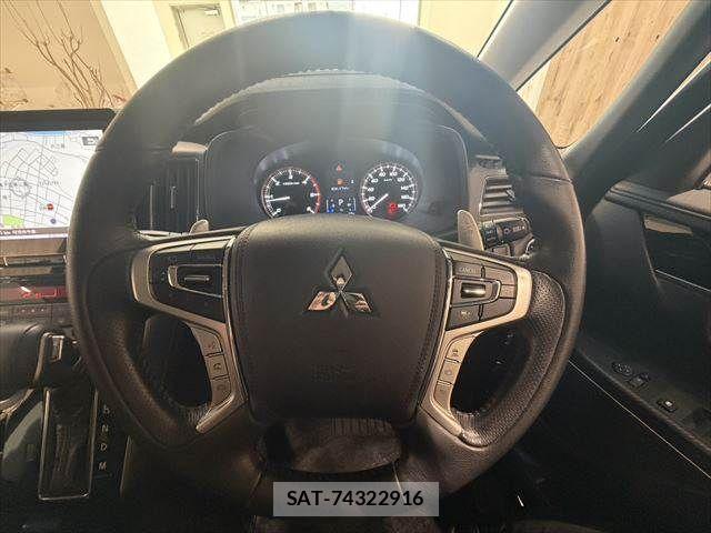 Mitsubishi DELICA 2019-04 7058303-13