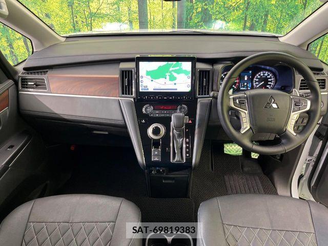 Mitsubishi DELICA 2024-09 7058281-1