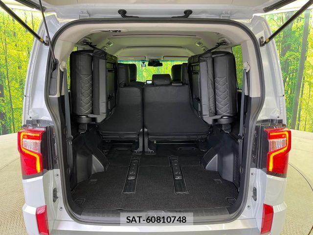 Mitsubishi DELICA 2024-08 7058286-11