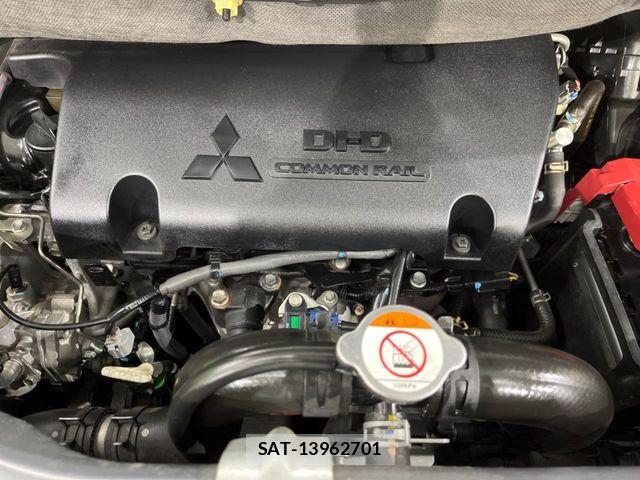 Mitsubishi DELICA 2018-08 7058300-17