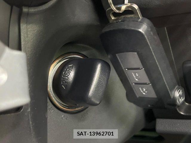 Mitsubishi DELICA 2018-08 7058300-5