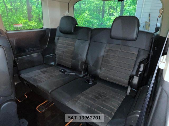 Mitsubishi DELICA 2018-08 7058300-8