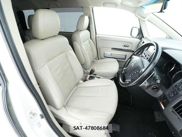 Mitsubishi DELICA 2013-05 7058297-14