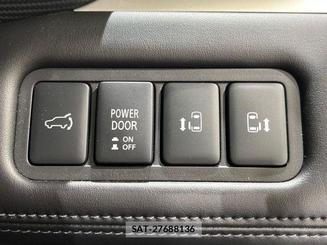 Mitsubishi DELICA 2024-08 7058284-4