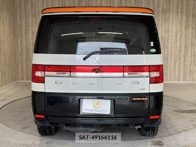 Mitsubishi DELICA 2017-05 7058305-15