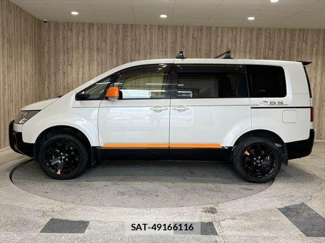 Mitsubishi DELICA 2017-05 7058305-19