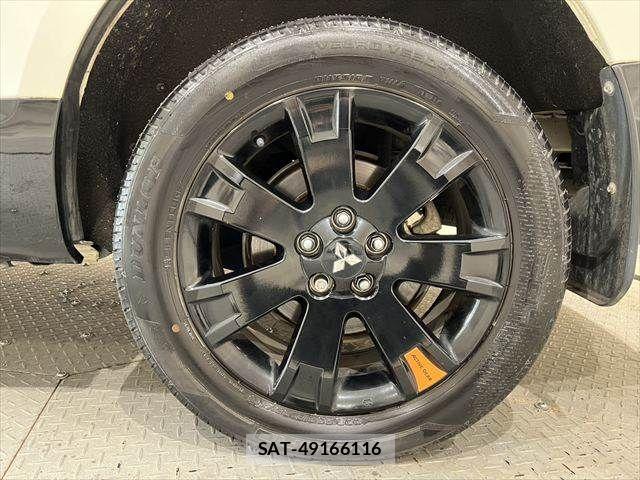 Mitsubishi DELICA 2017-05 7058305-28