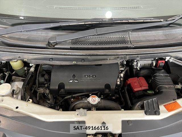 Mitsubishi DELICA 2017-05 7058305-29