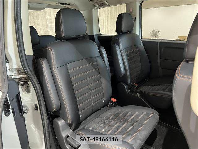 Mitsubishi DELICA 2017-05 7058305-7