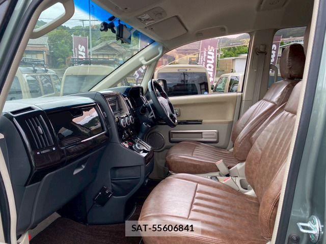 Mitsubishi DELICA 2007-05 7058309-13