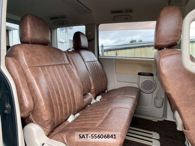 Mitsubishi DELICA 2007-05 7058309-14